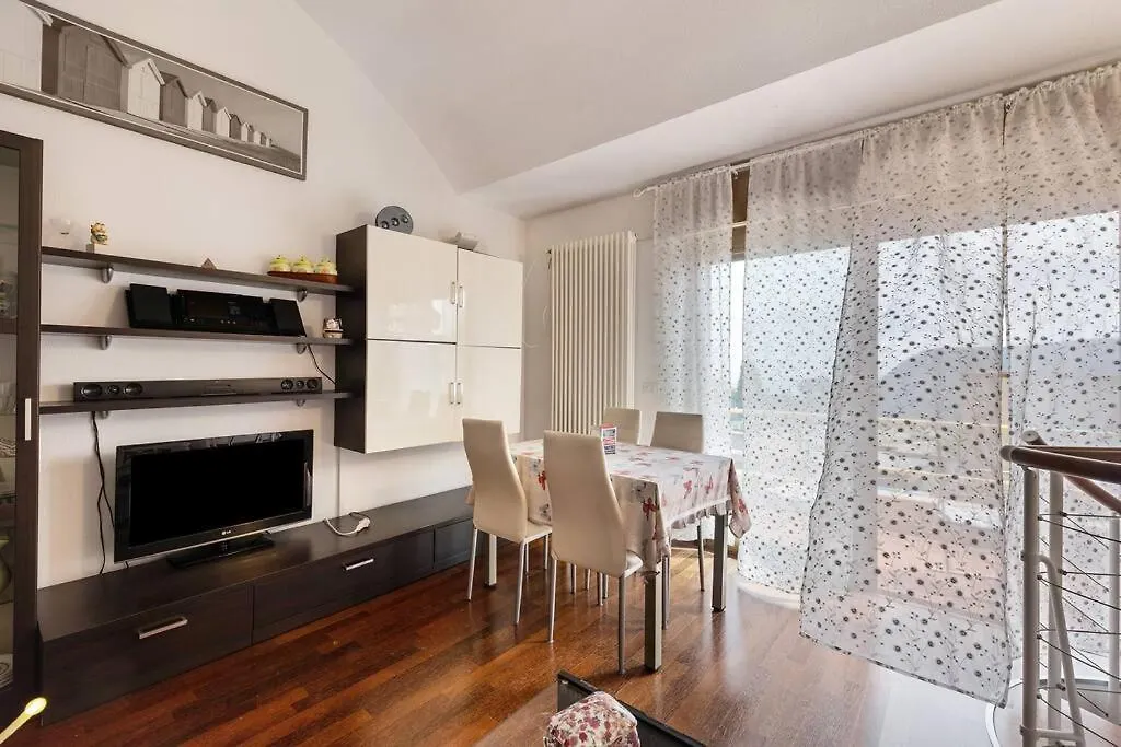 Al 37 Vista Mare E Colline Apartment Finale Ligure